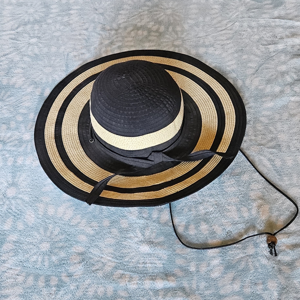 San Diego Hat Company Black and Tan Striped Sun Hat
